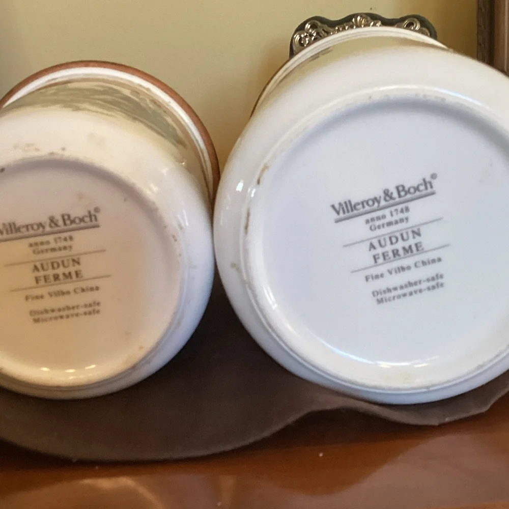 Villeroy & Boch Equestrian Canister Set with Brown Lids - Picture 5 of 5